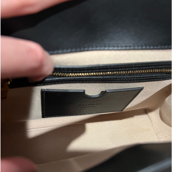 Balmain BBuzz 23 Top-Handle Bag in Smooth Leather - Picture 7 of 10